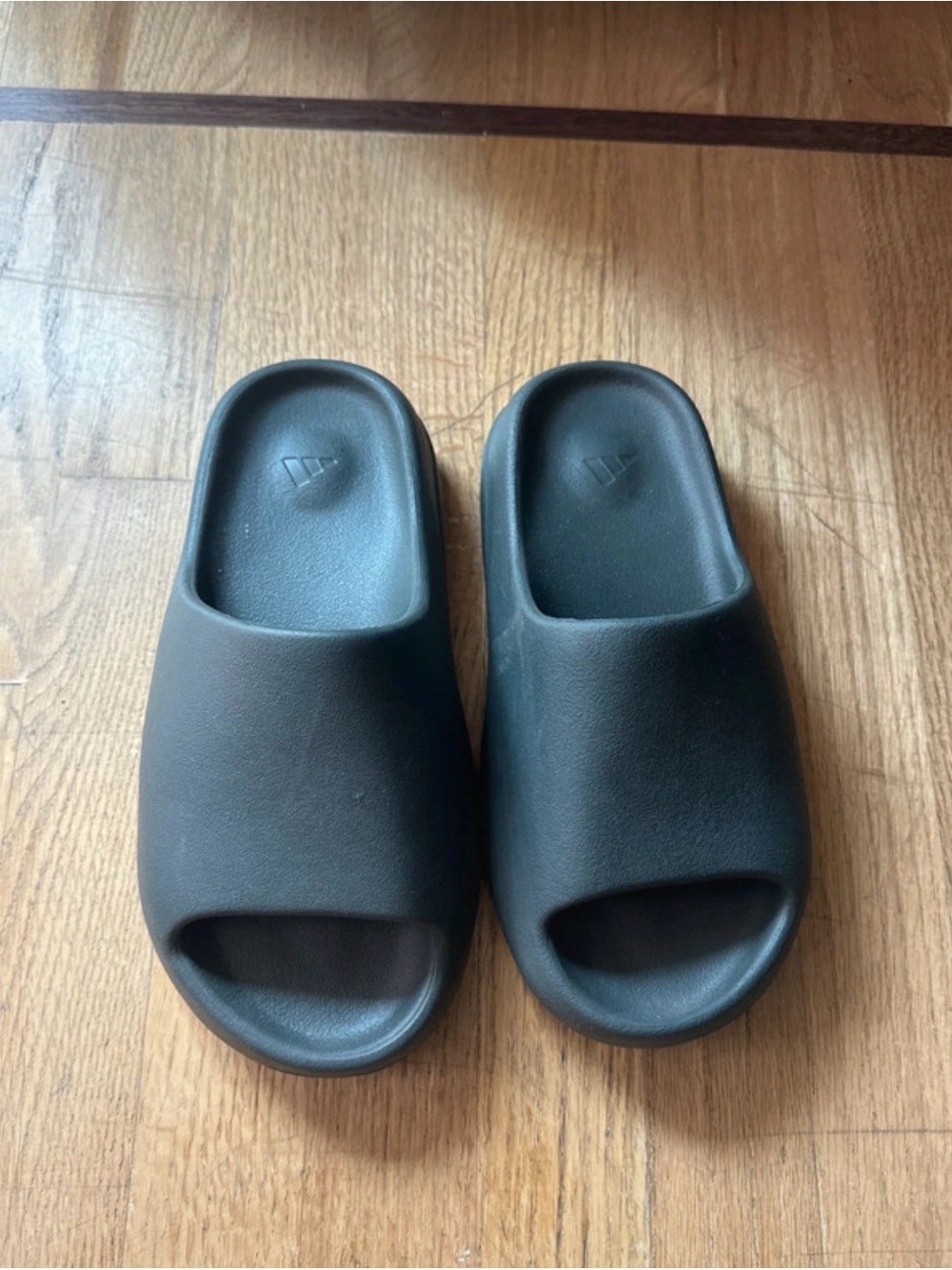 Yeezy Slides